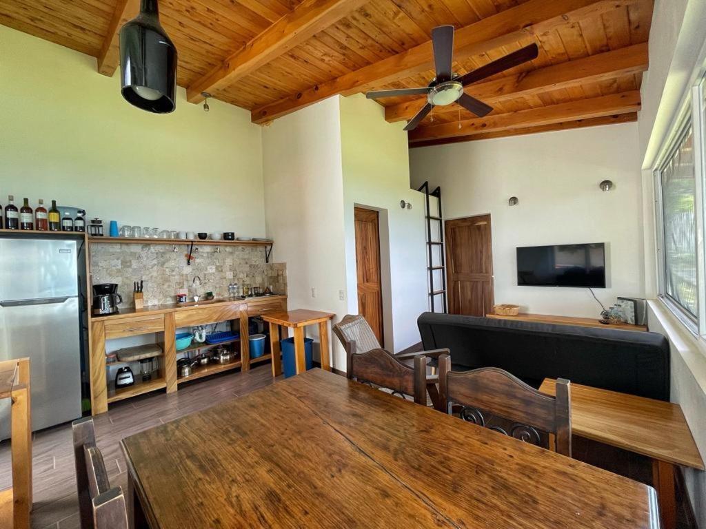 Refugio Del Volcan Casitas サン・ペドロ・ラ・ラグーナ エクステリア 写真